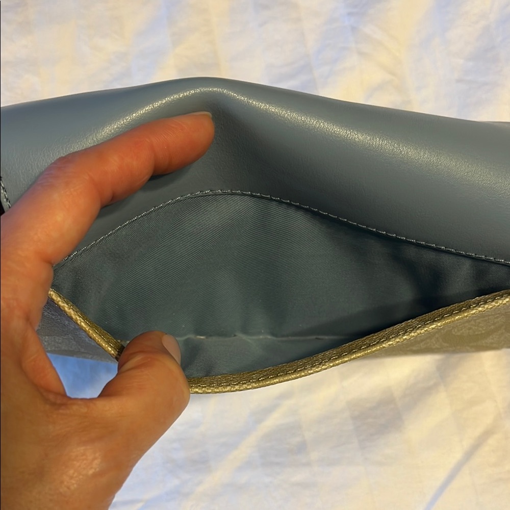Coach Blue and Tan Signature Wallet - Picture 5 of 5